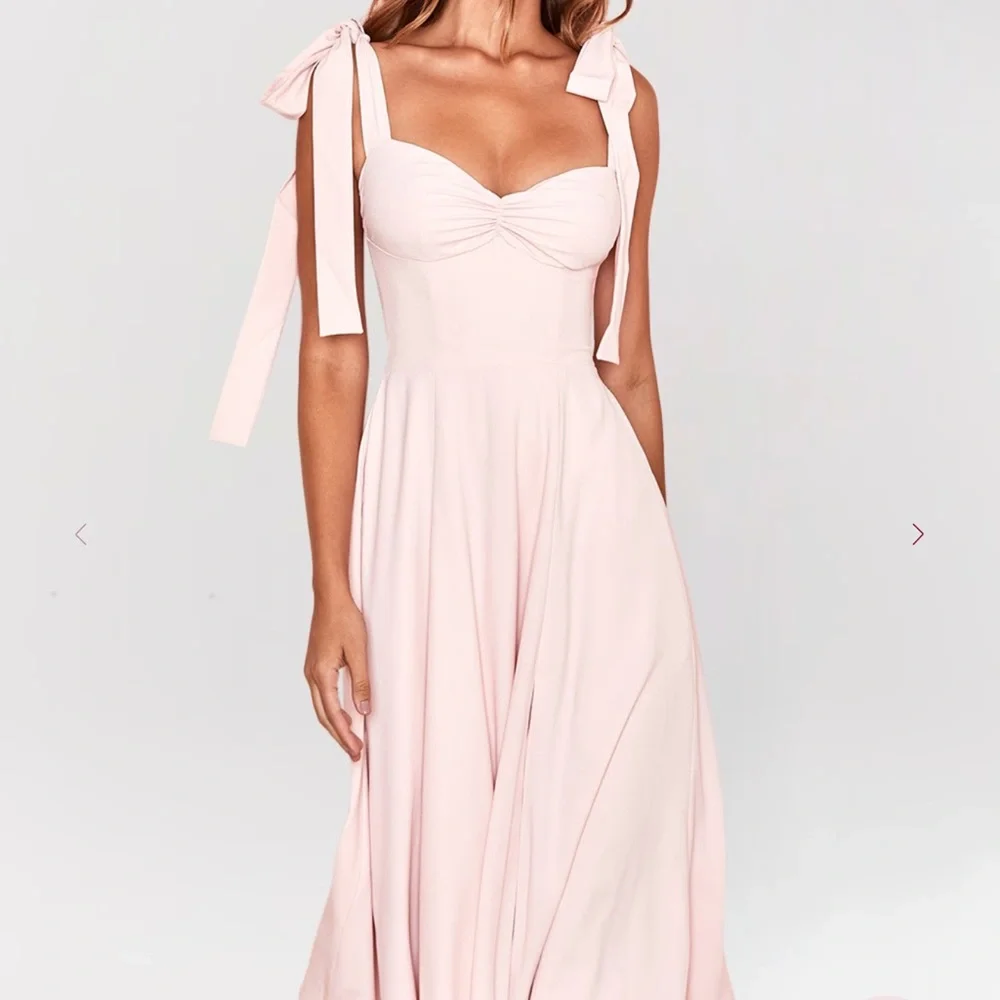 BNWT House of CB ALICIA Blush Pink Midi Sundres - Picture 1 of 4